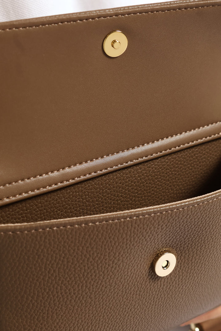 Lyon Camera Bag With Flap - Taupe