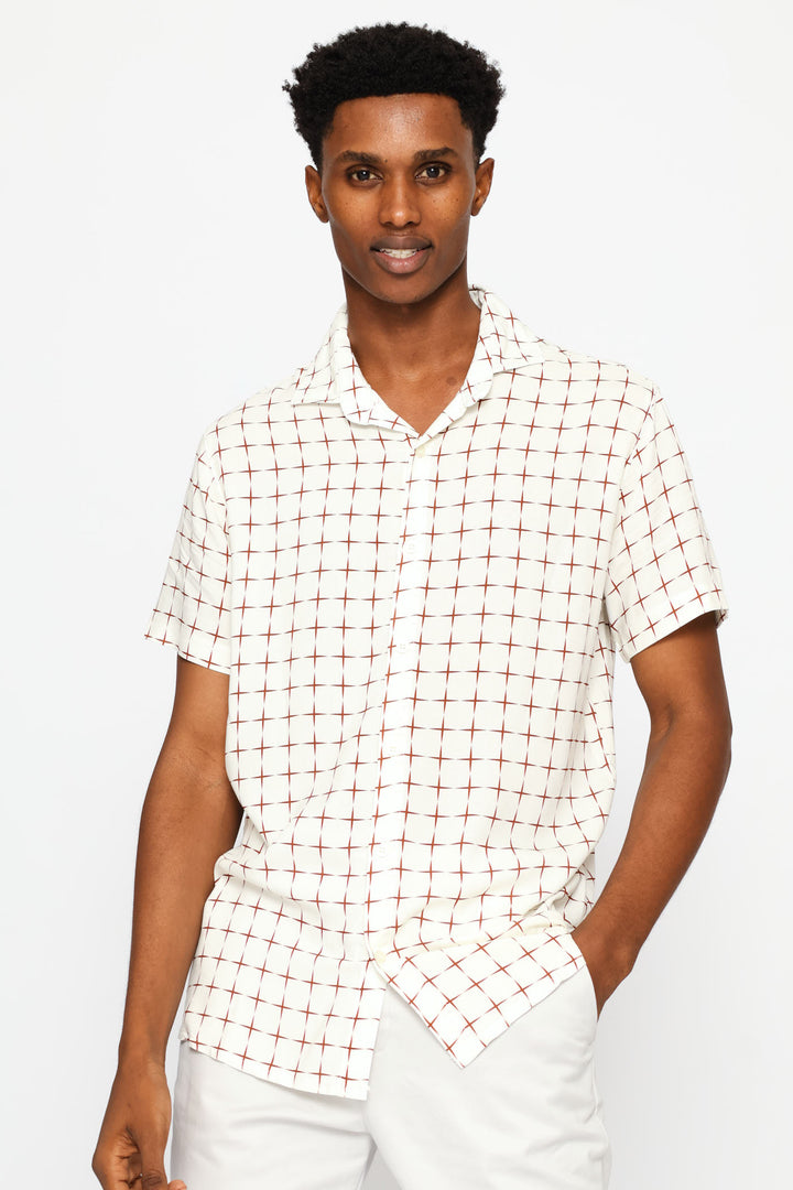 Short Sleeve Geometric Cross Viscose Shirt - Stone/Red