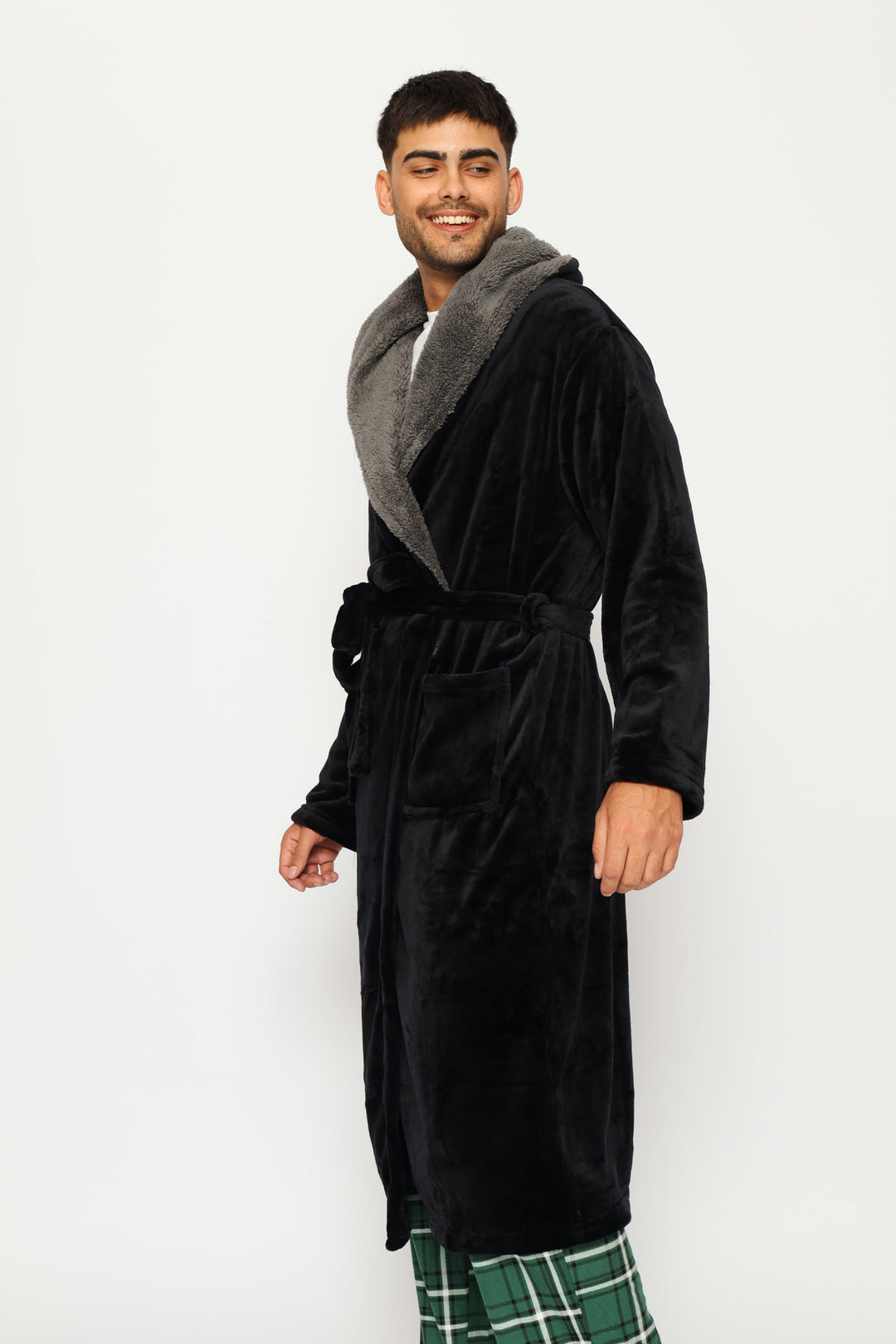 Sherpa & Coral Fleece Hooded Gown - Black