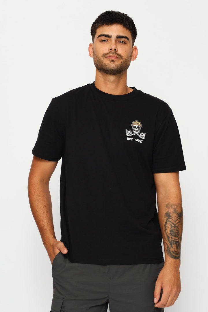 Skull Front Print Tee - Black