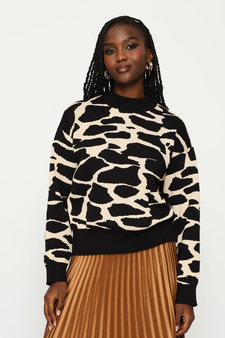 Abstract Monochrome Pullover - Black