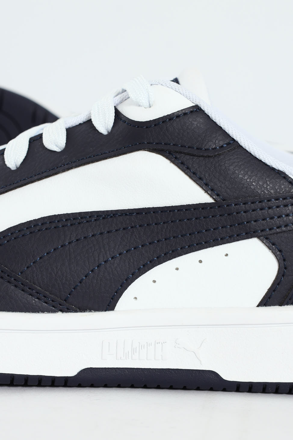 Rebound V6 Low Court Sneaker - White/Navy