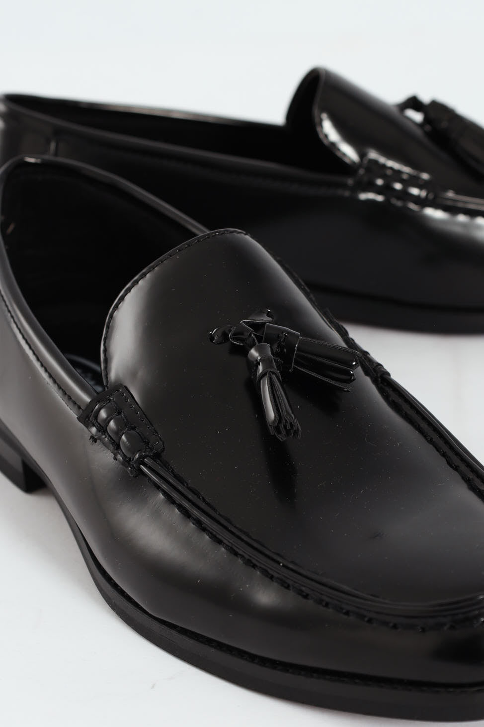 Tassle Loafer - Black