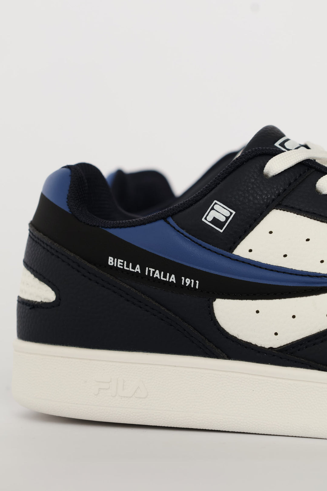 Iggy Court Sneaker - Blue Black/White