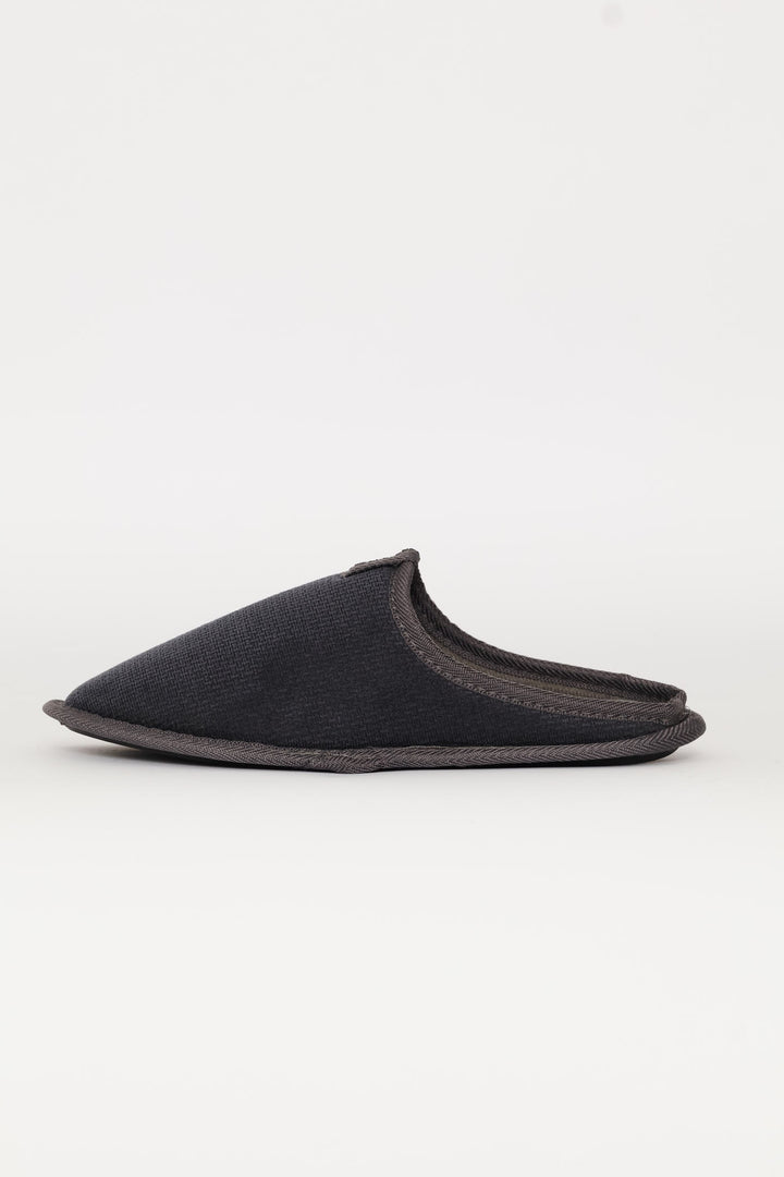 Diamond Embossed Check Footbed Slippers - Grey