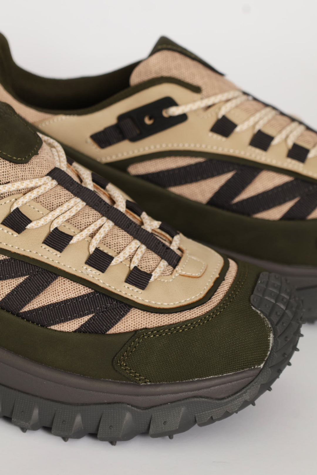 Cherokee Hiker Shoe - Olive
