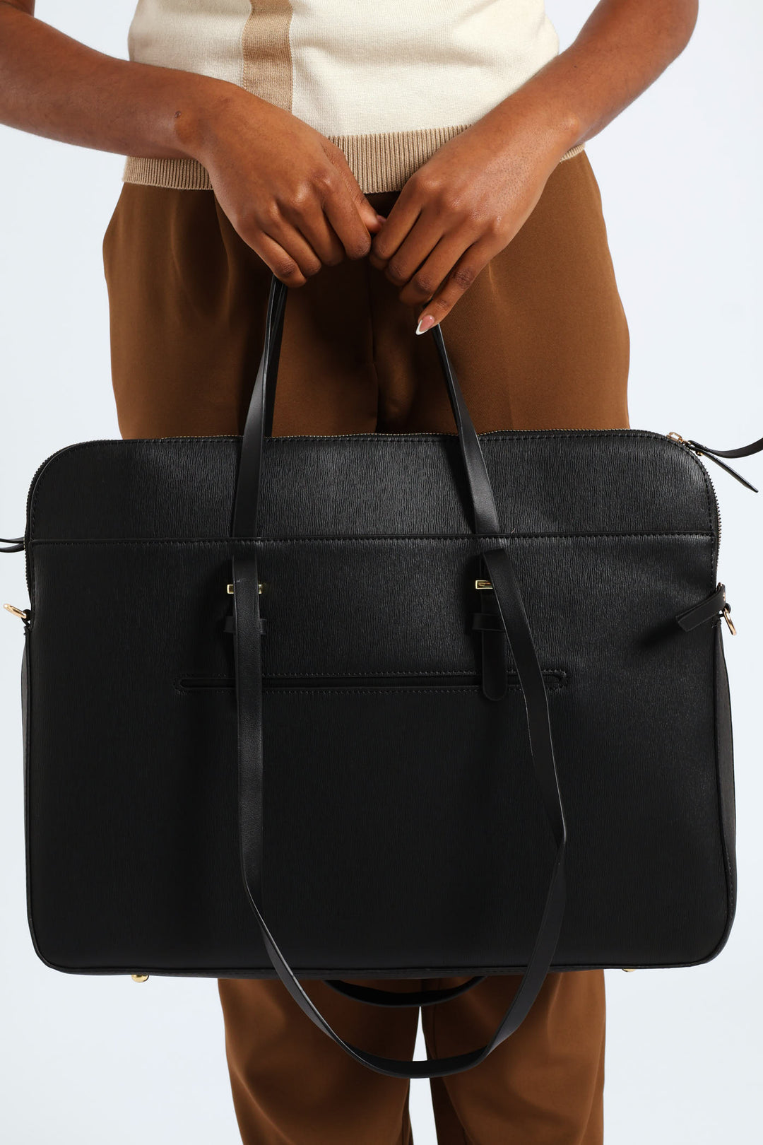 15" Embossed Laptop Bag - Black
