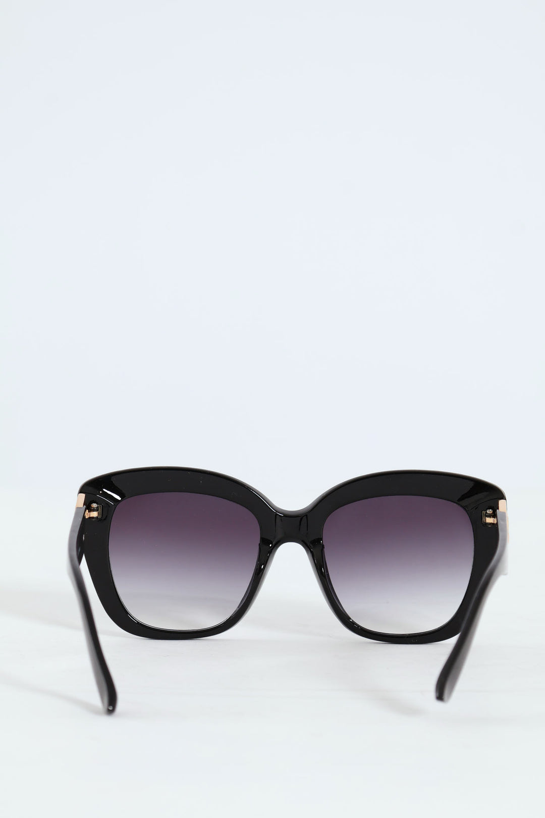Gold Detail Temple Rounded Cateye Sunglasses - Black