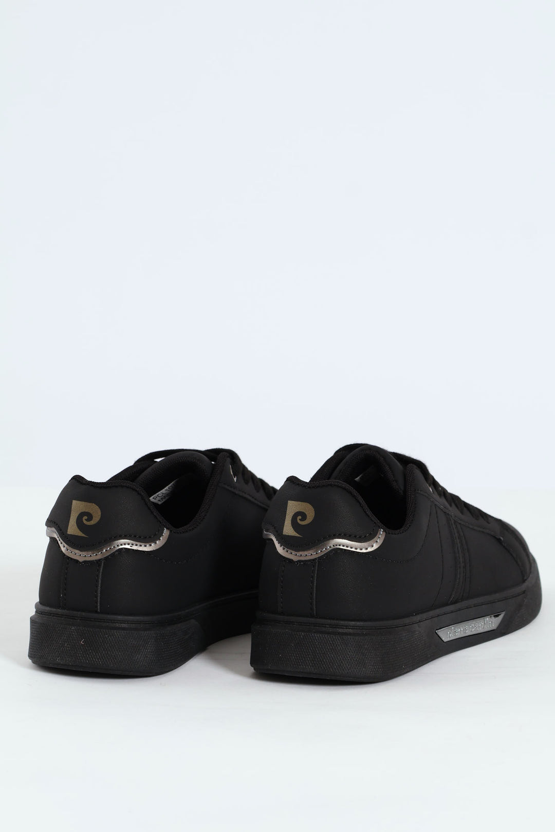 Lace Up Sneaker - Black