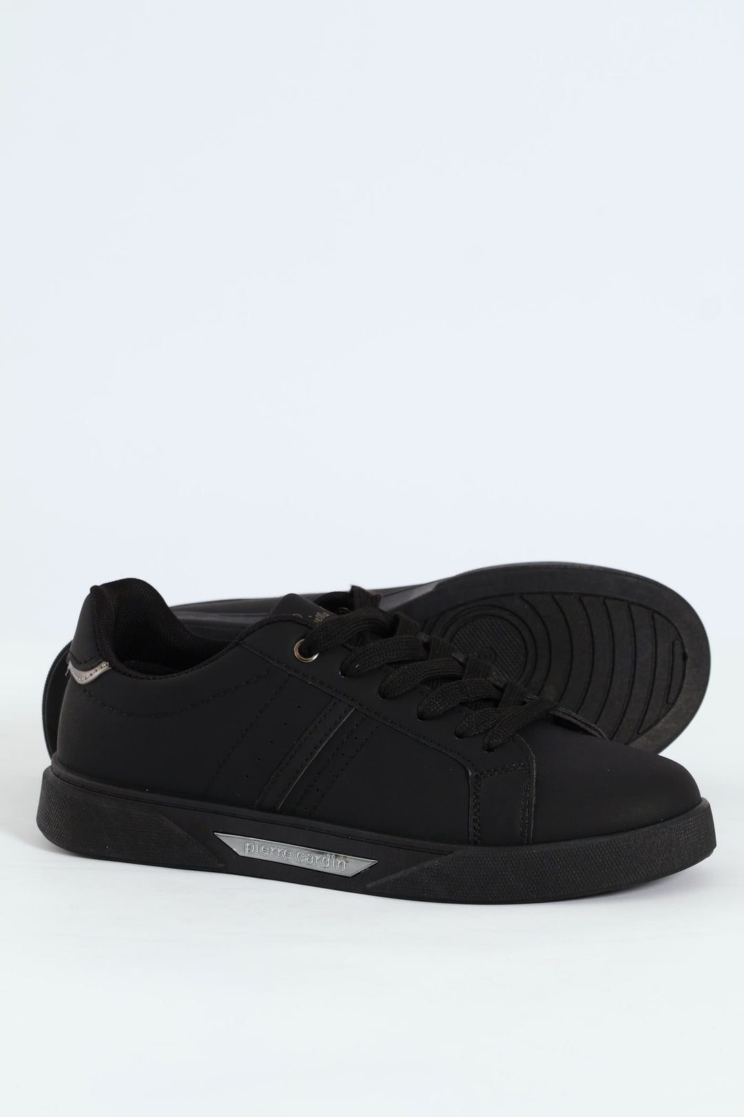 Lace Up Sneaker - Black