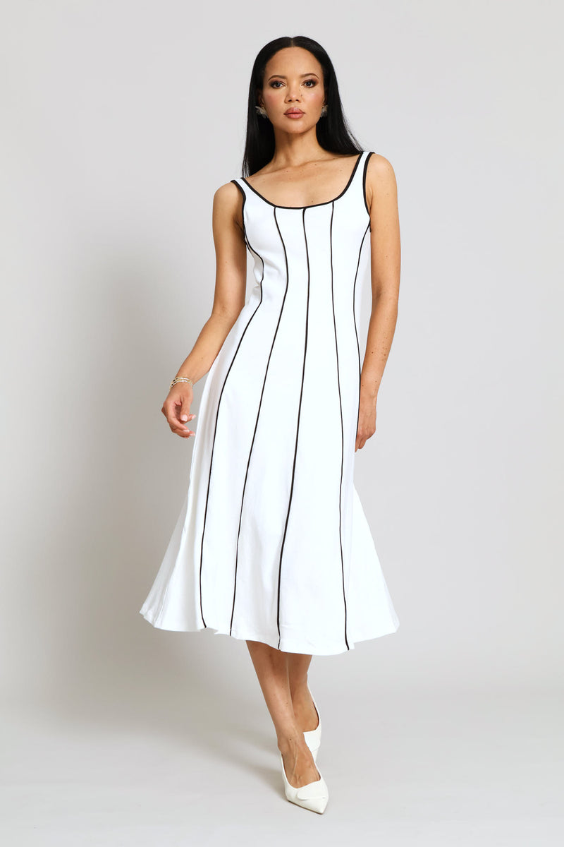Panelled Fit & Flared Contrast Piping Knit Midi Dress - White/Black