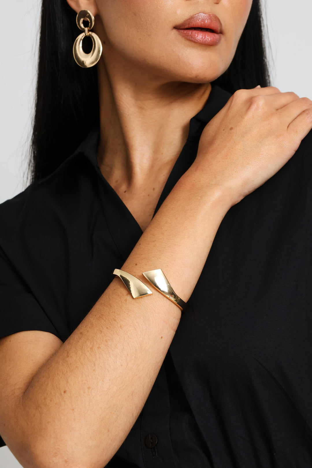 Asymmetrical Cuff Bracelet - Gold