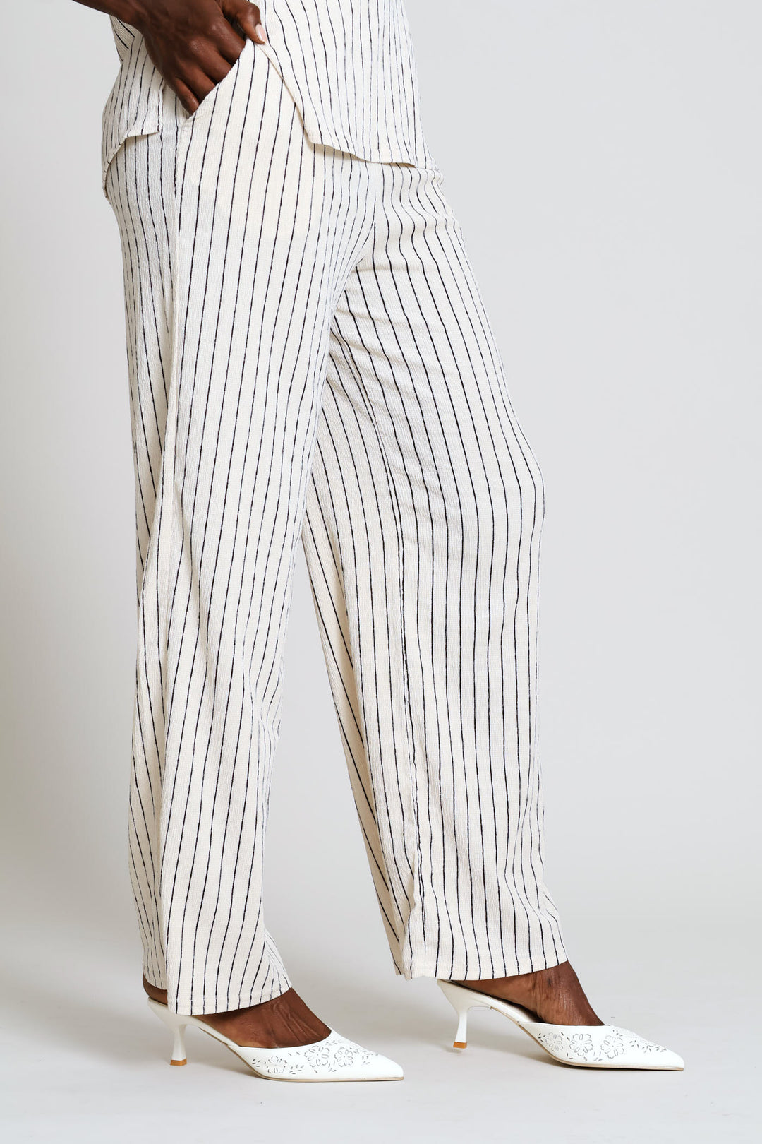 Pull-On Crinkle Wide Leg Pants - Stone/Black