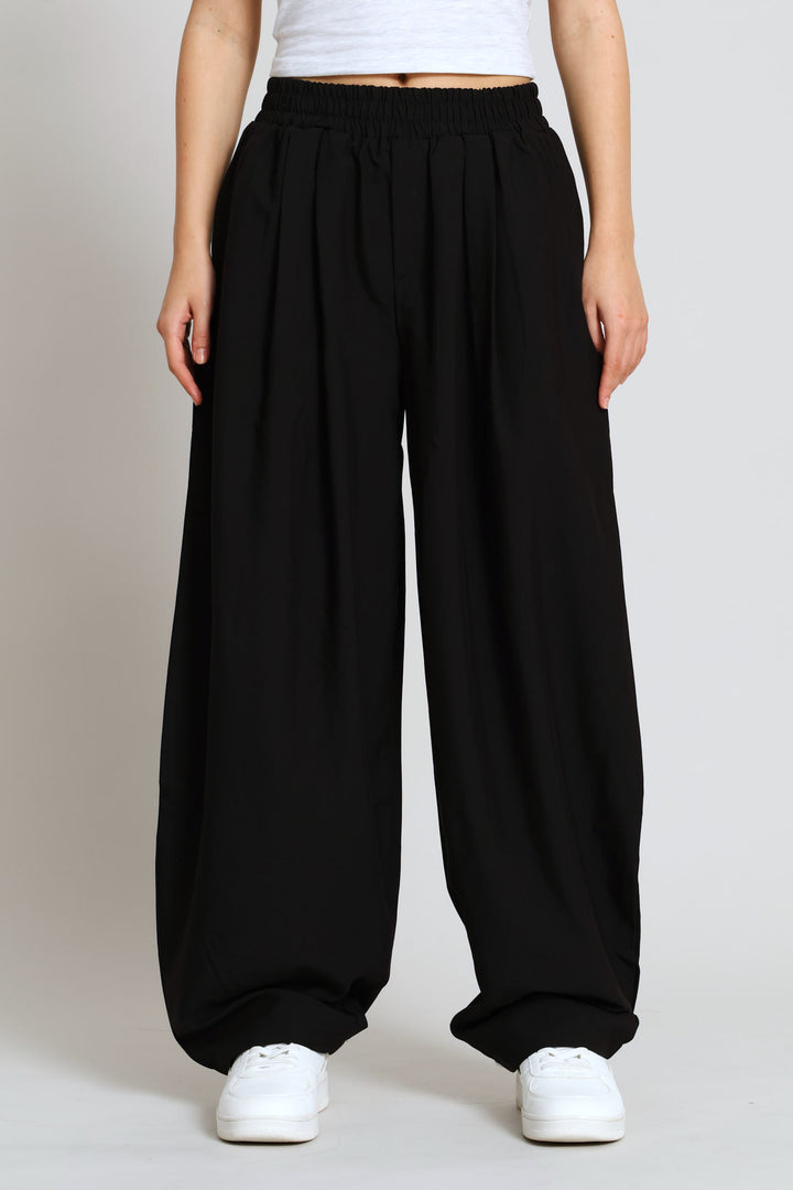 Oversized Crop Barrel Trouser - Black