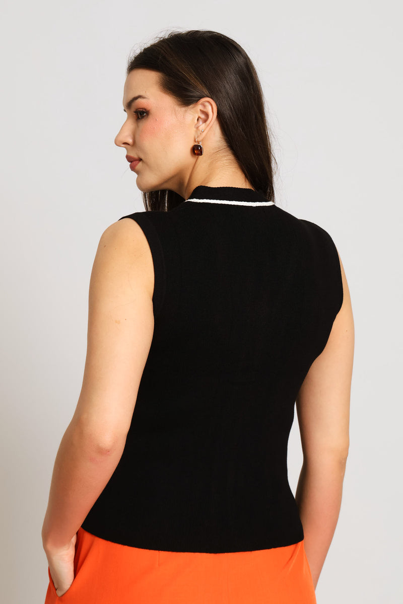 V-Neck Contrast Tank - Black/Cream