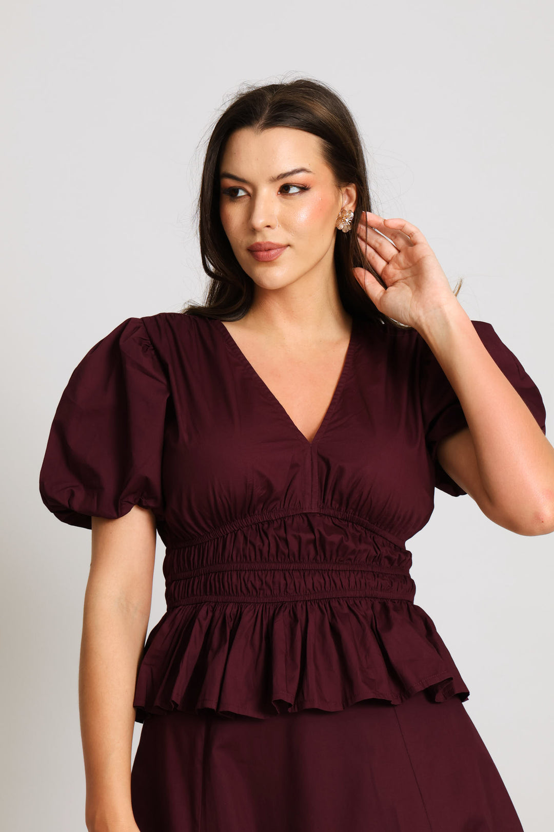 Crop Bubble Sleeve V-Neck Peplum Blouse - Plum