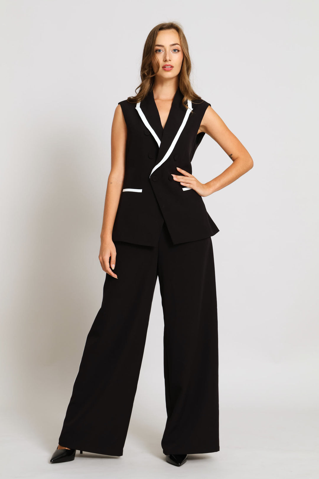 Contrast Tipped Blazer - Black/White