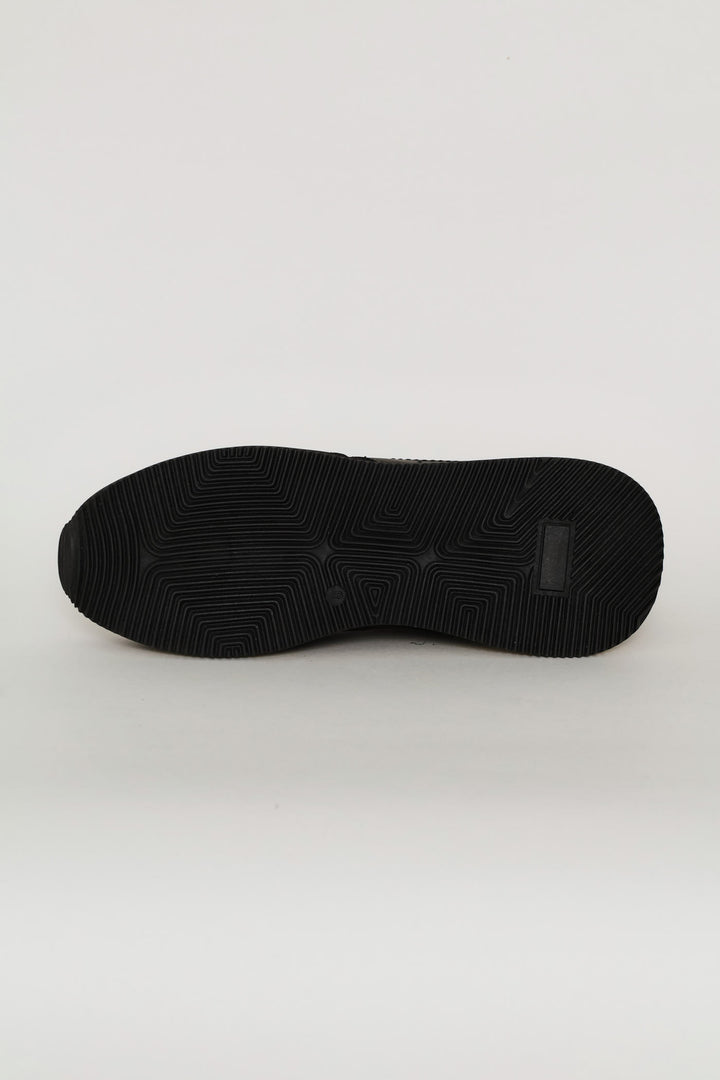 Anton Lace Up Retro Trainer - Black