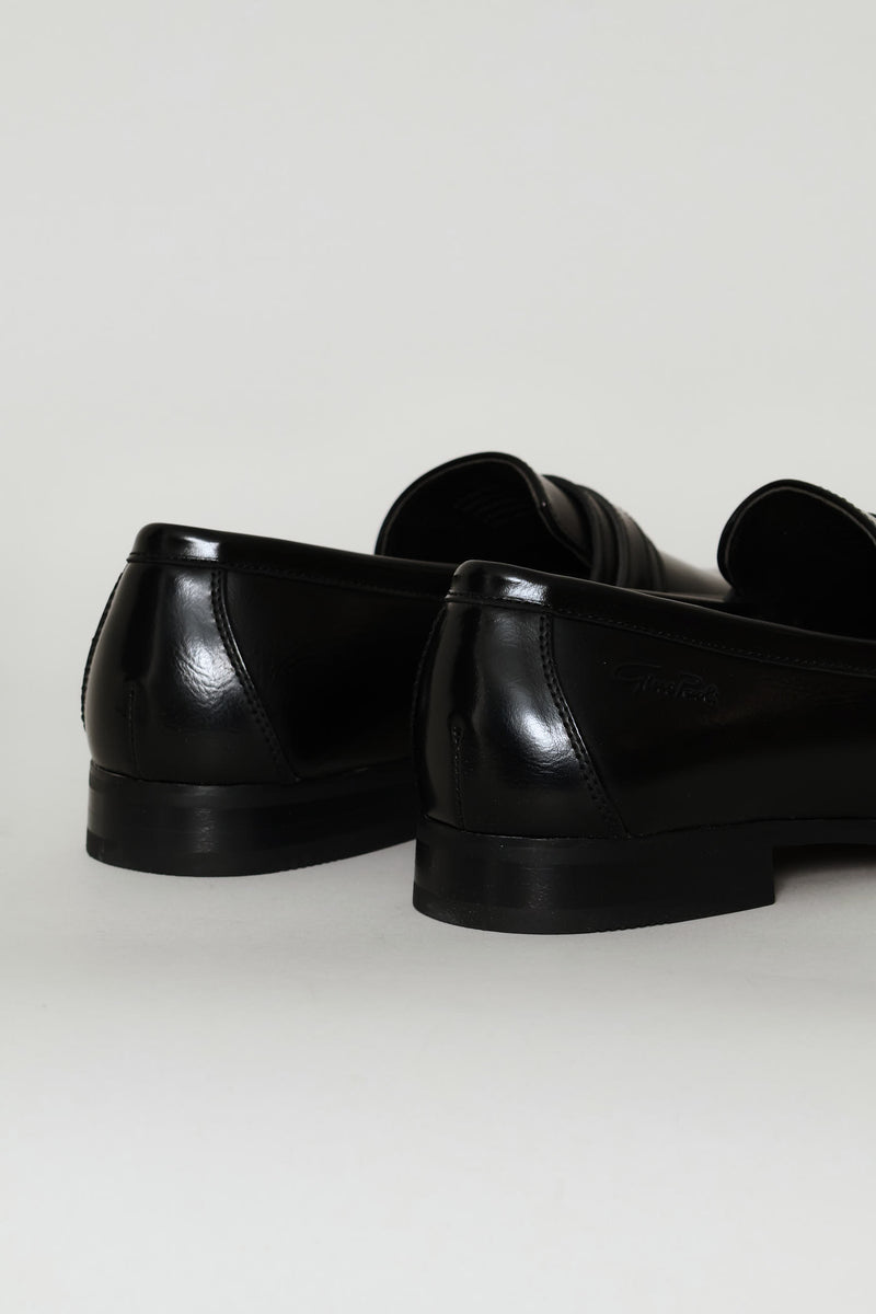 Kyan Trim Detail Slip On - Black
