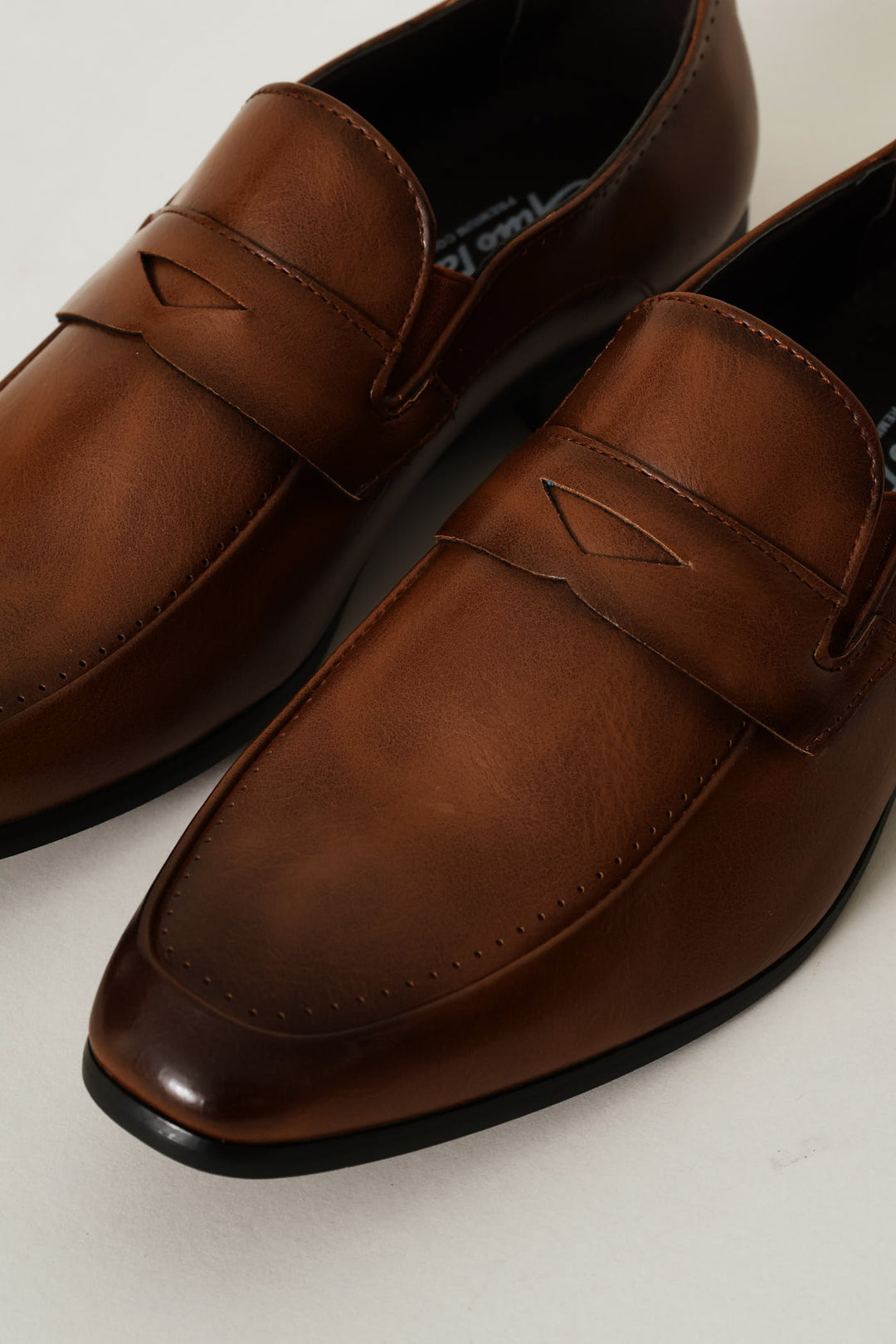 Alfonso Band Detail Slip On - Tan
