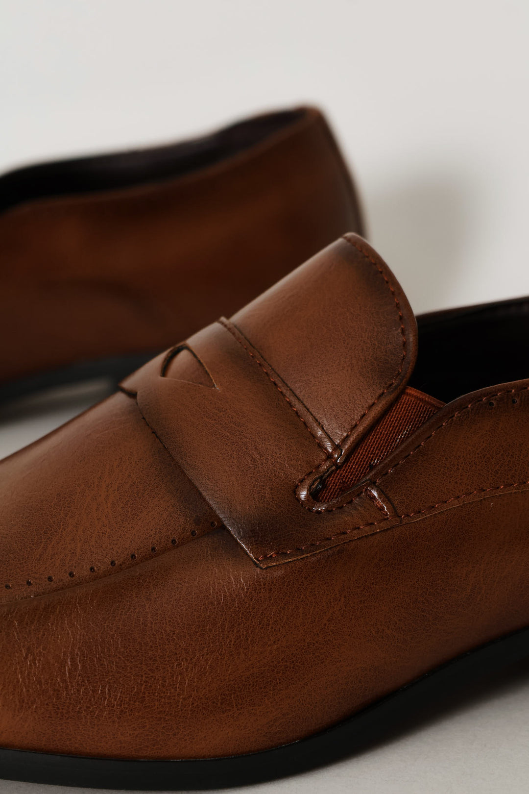 Alfonso Band Detail Slip On - Tan