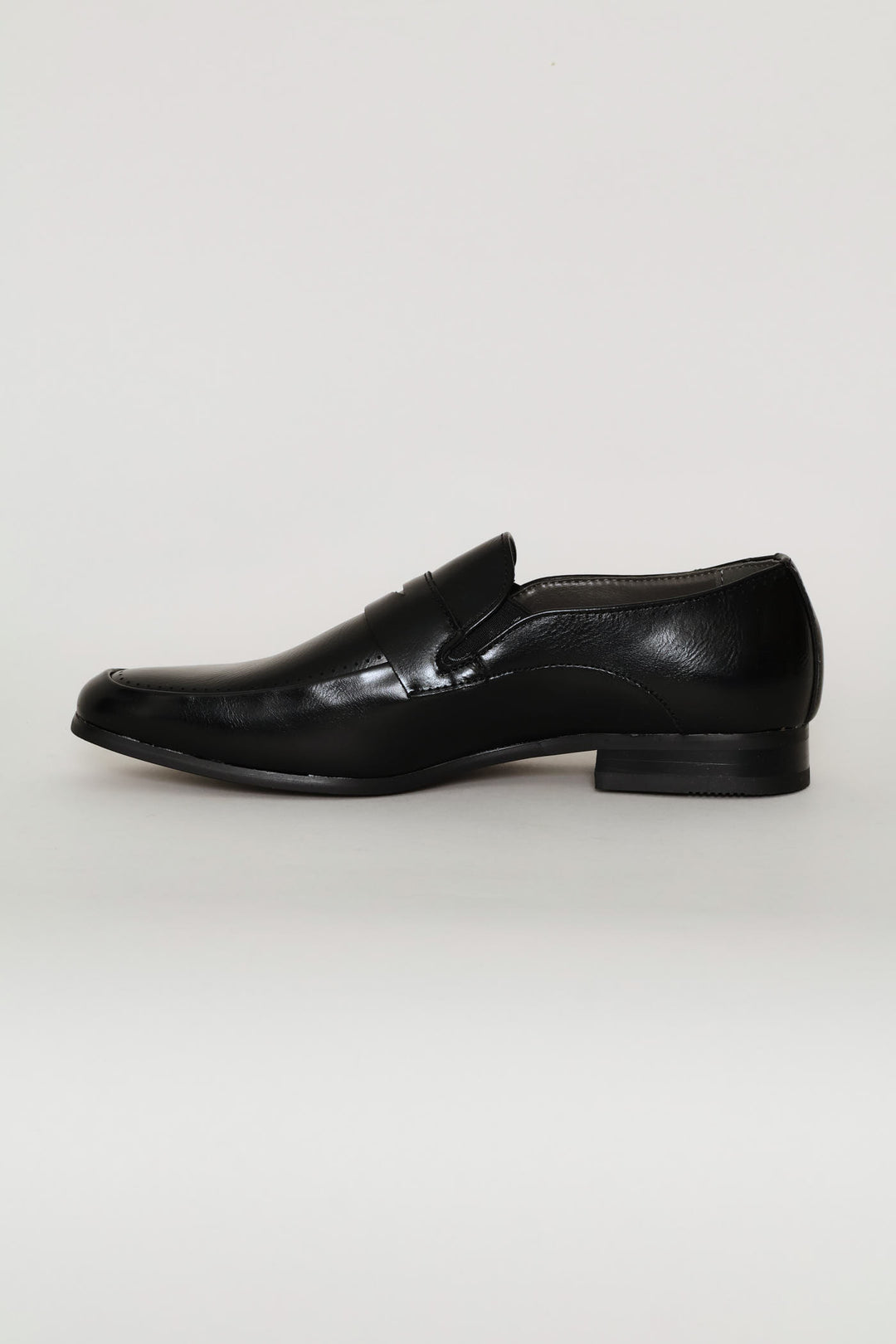 Alfonso Band Detail Slip On - Black