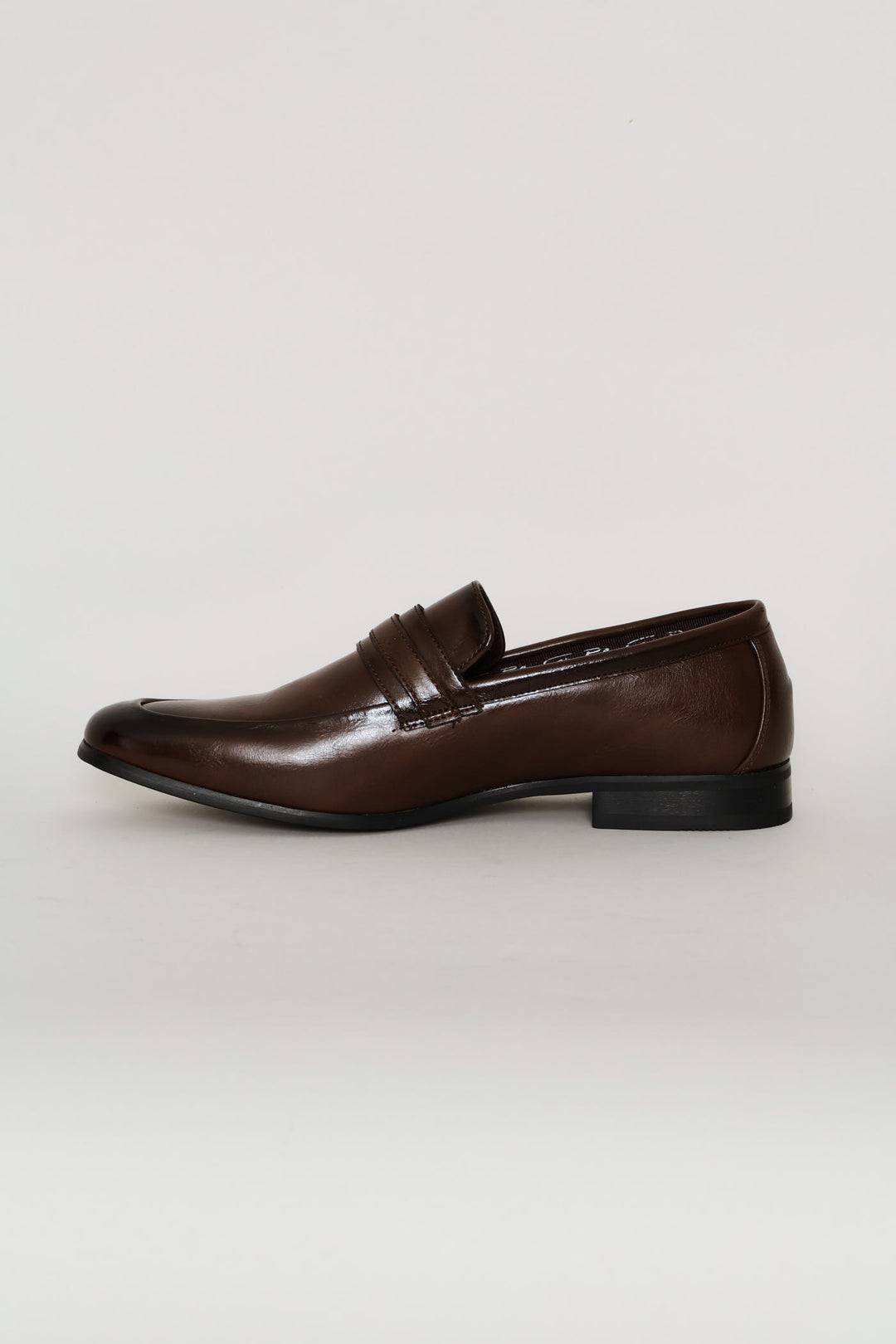 Kyan Trim Detail Slip On - Brown