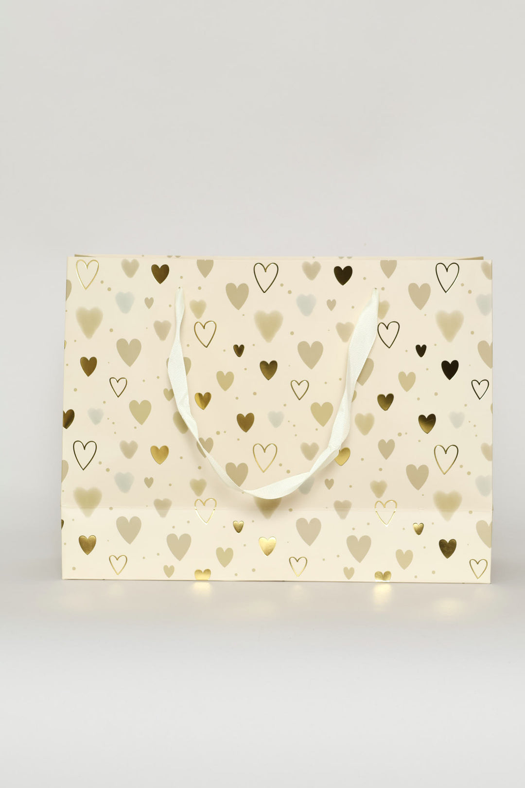 Geometric Heart Print Medium Gift Bag - Cream
