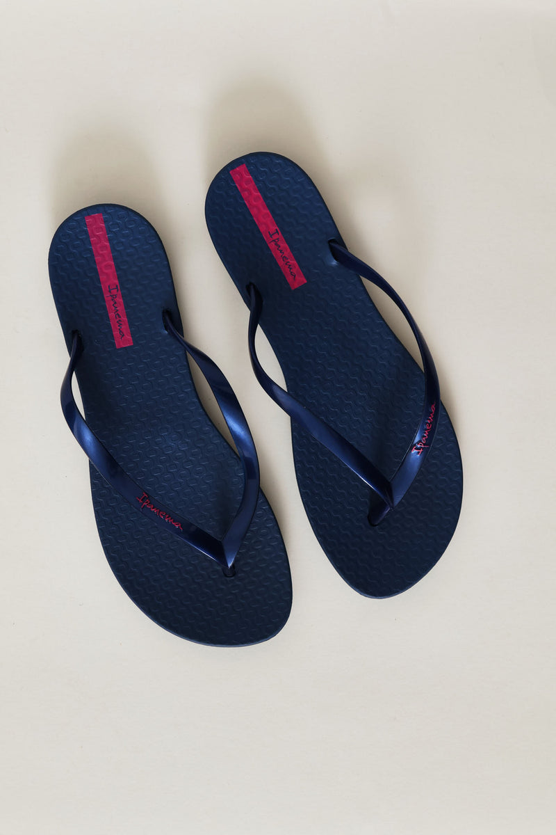 Wave Thong Sandals - Navy