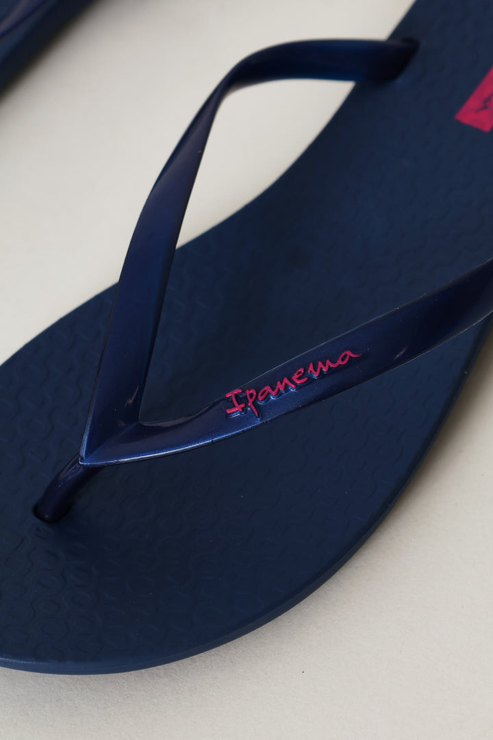 Wave Thong Sandals - Navy