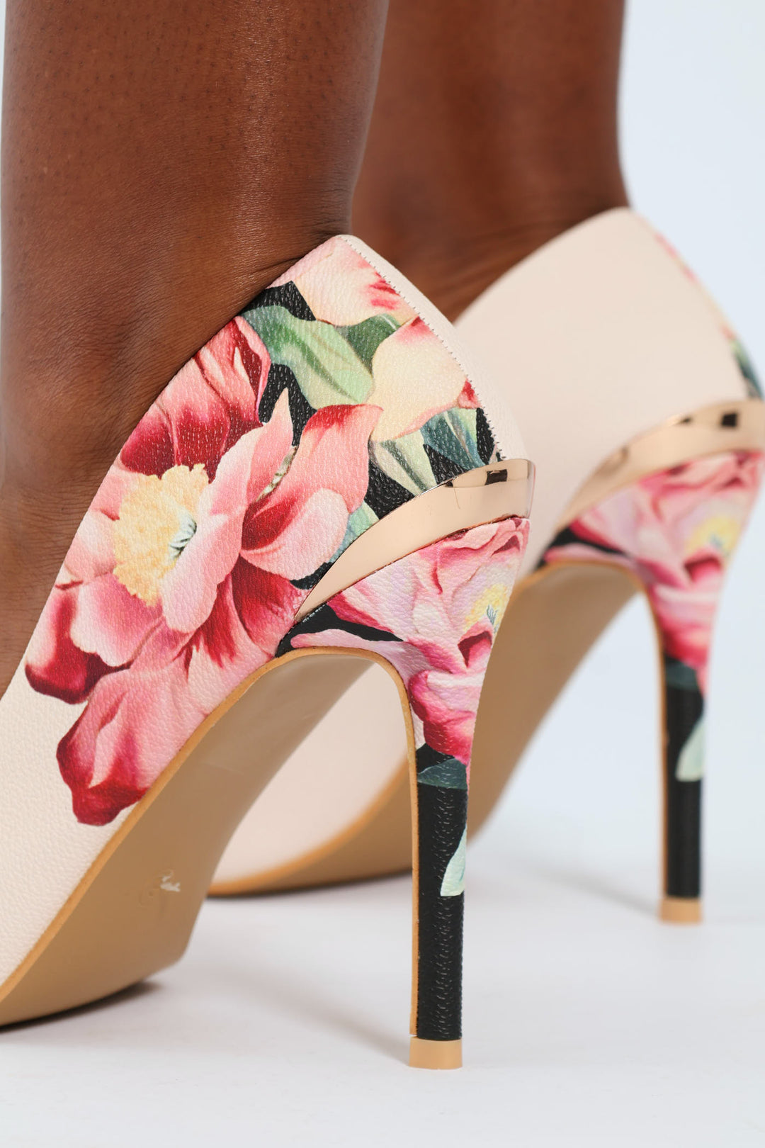 Floral Back Printed Court Heel