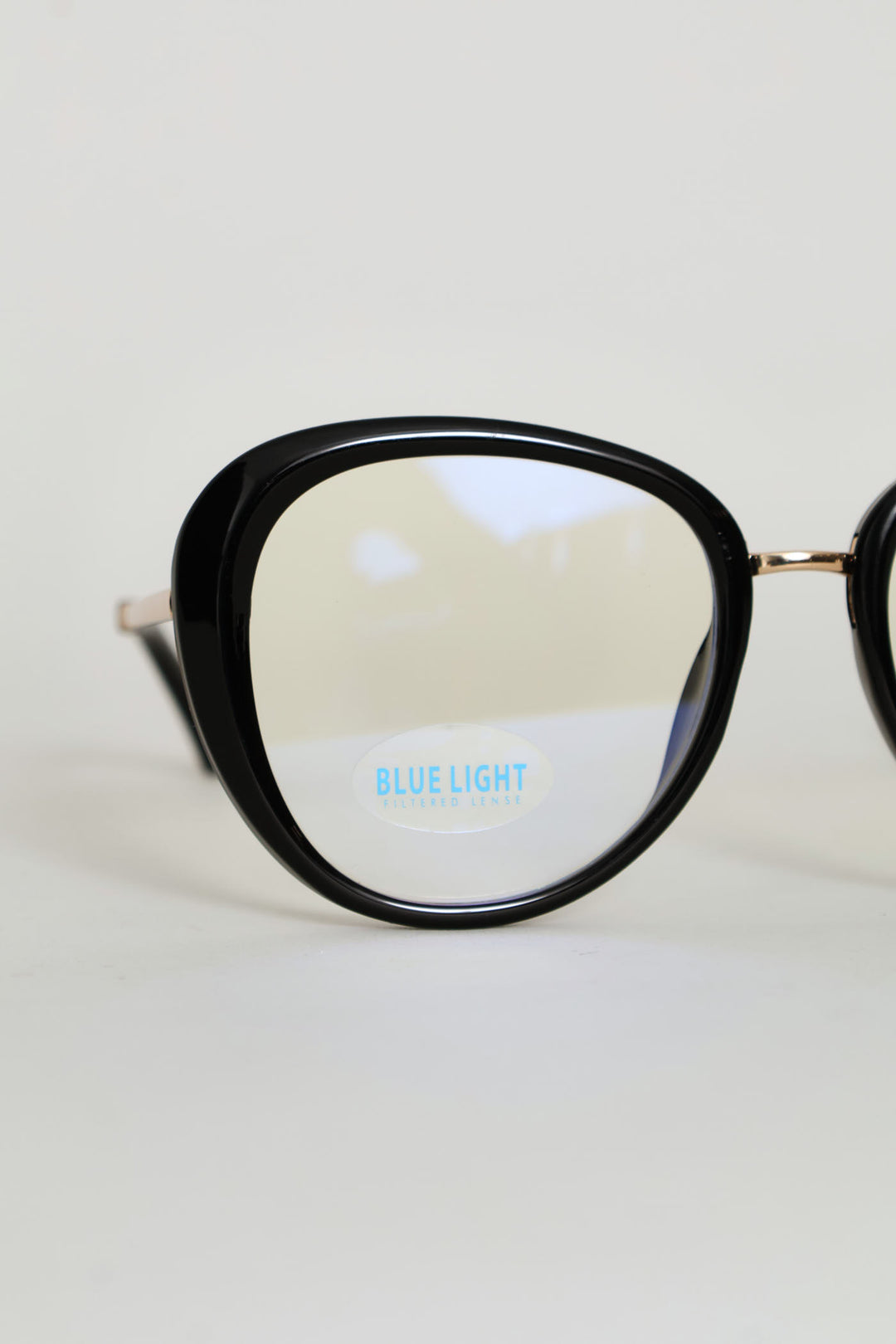 Gold Temple Rounded Cateye Glasses - Black