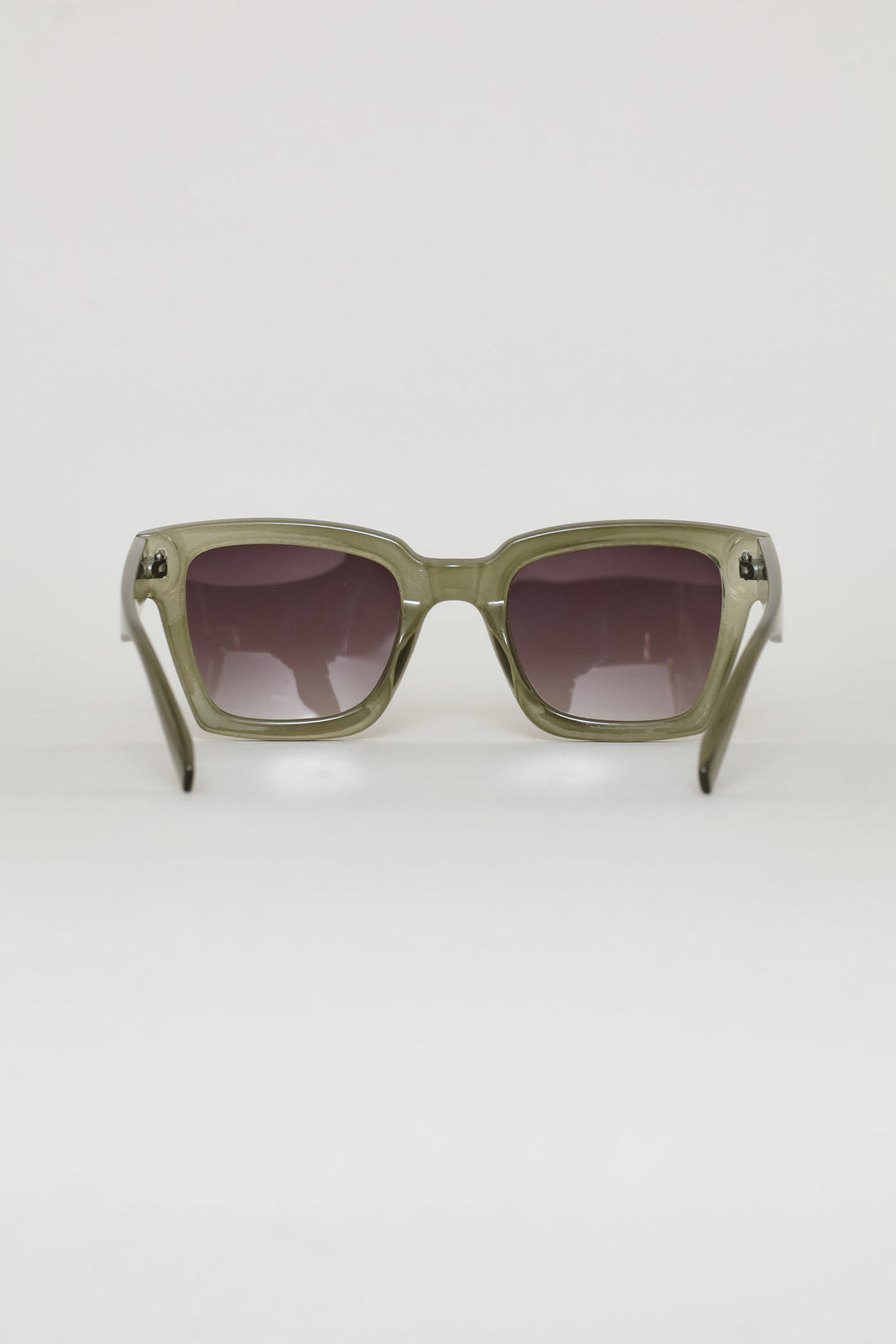 Smoke Gradient Lens Sunglasses - Olive