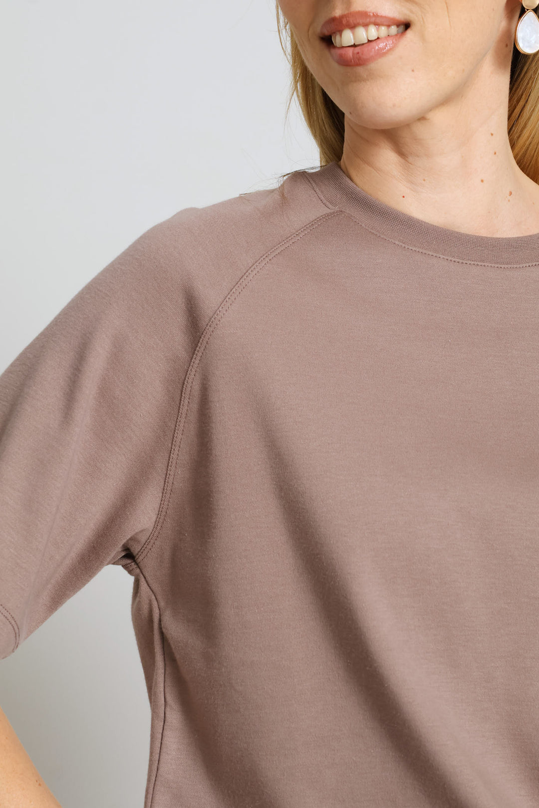 Raglan Oversized Boxy Leisure Tee - Taupe