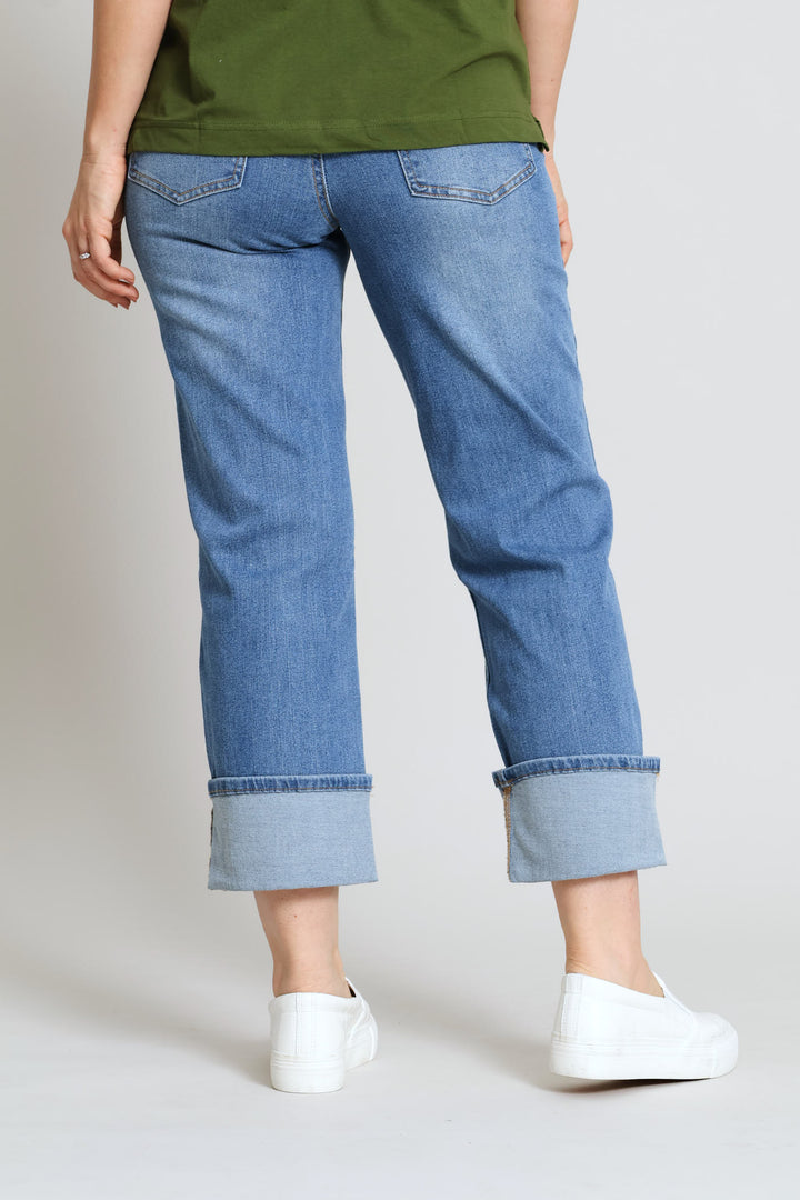 Turnup Relaxed Straight Denim With Seam Detail - Light Wash