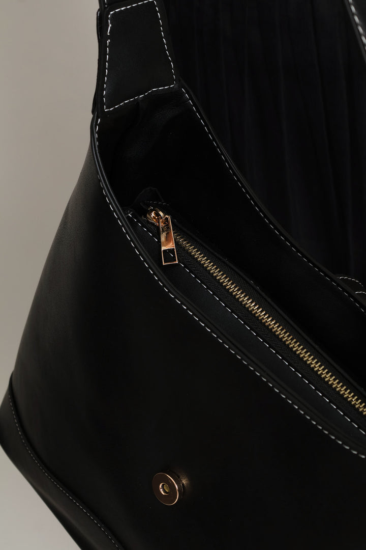 Snaffle Detail Shoulder Bag - Black