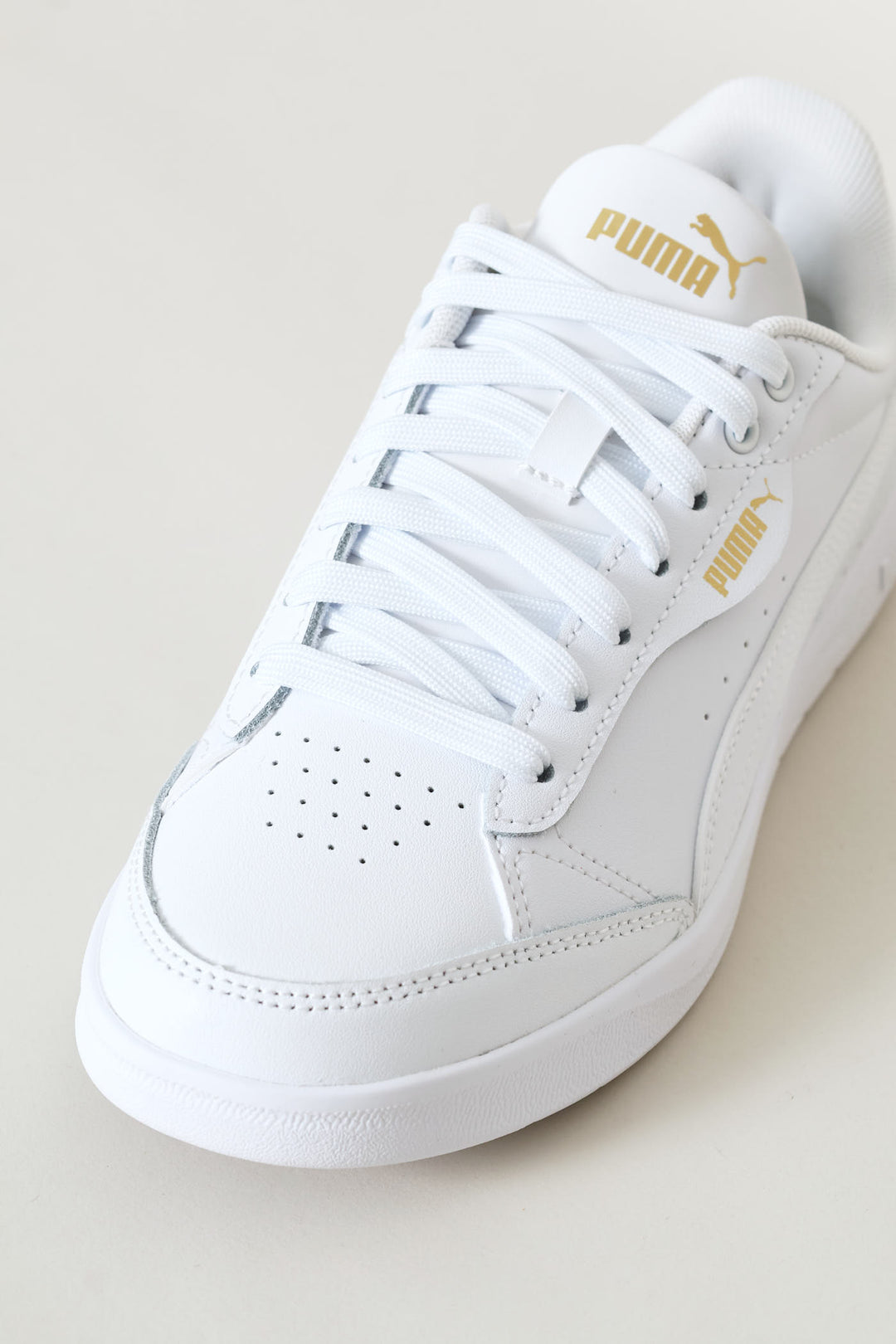 Vikky Star Sneaker - White