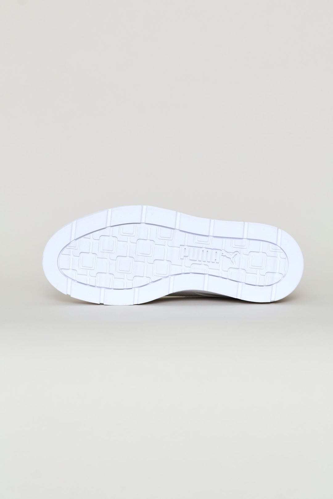 Karmen Classic Sneaker - White