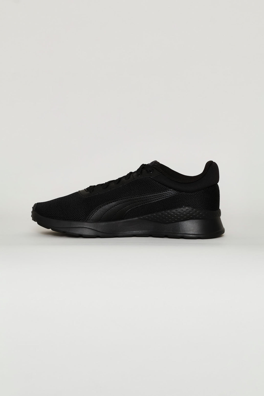 Anzarun Vivid Sneaker - Black