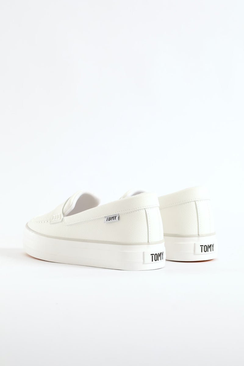 Arrow Loafer - White