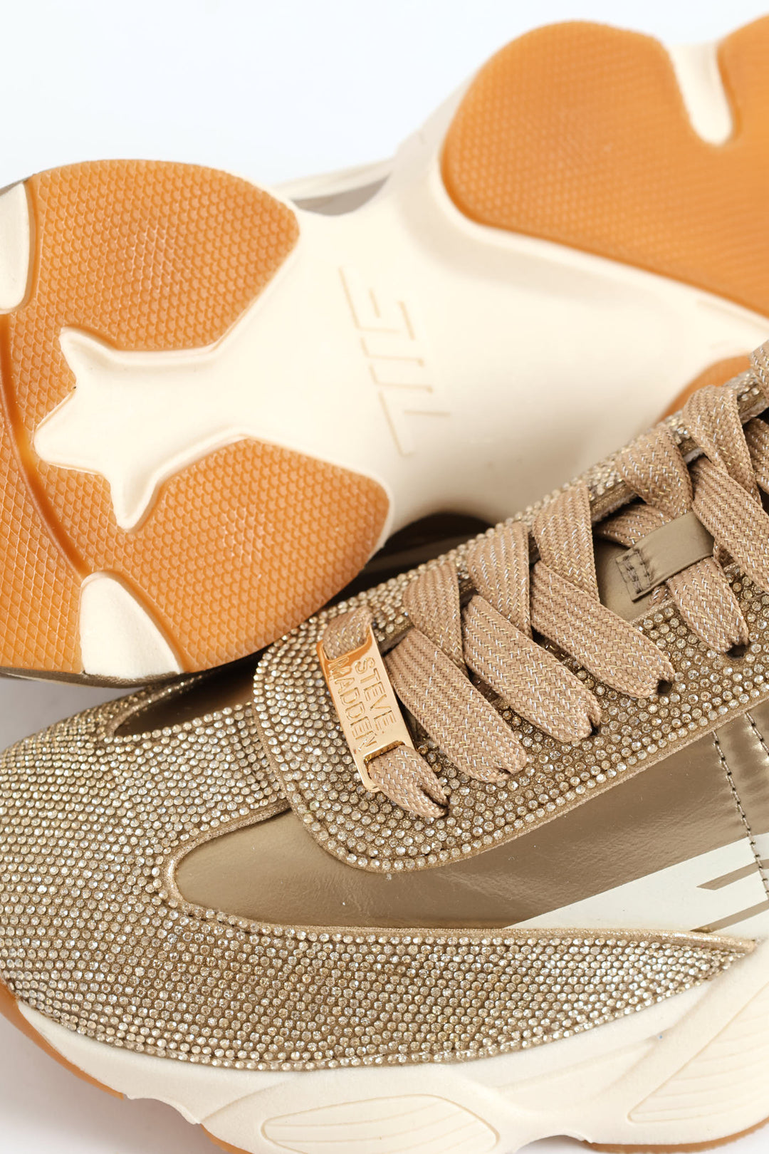 Setback-R Sportie Sneaker - Gold