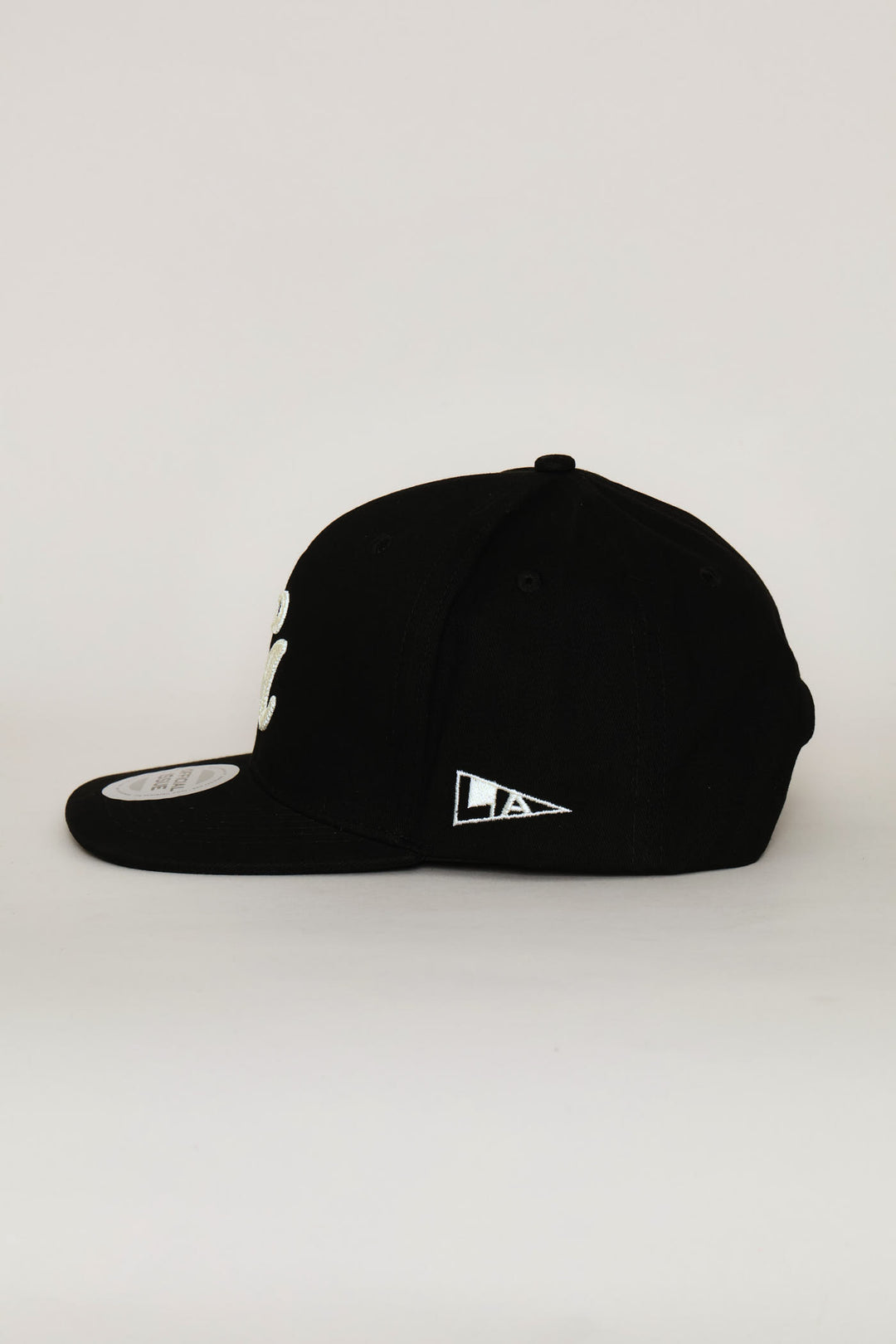 Flat Bill La Cap - Black