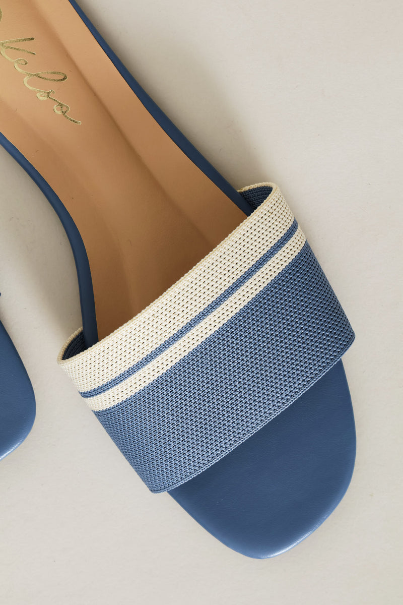 Flyknit Single Band Mule Sandal - Blue