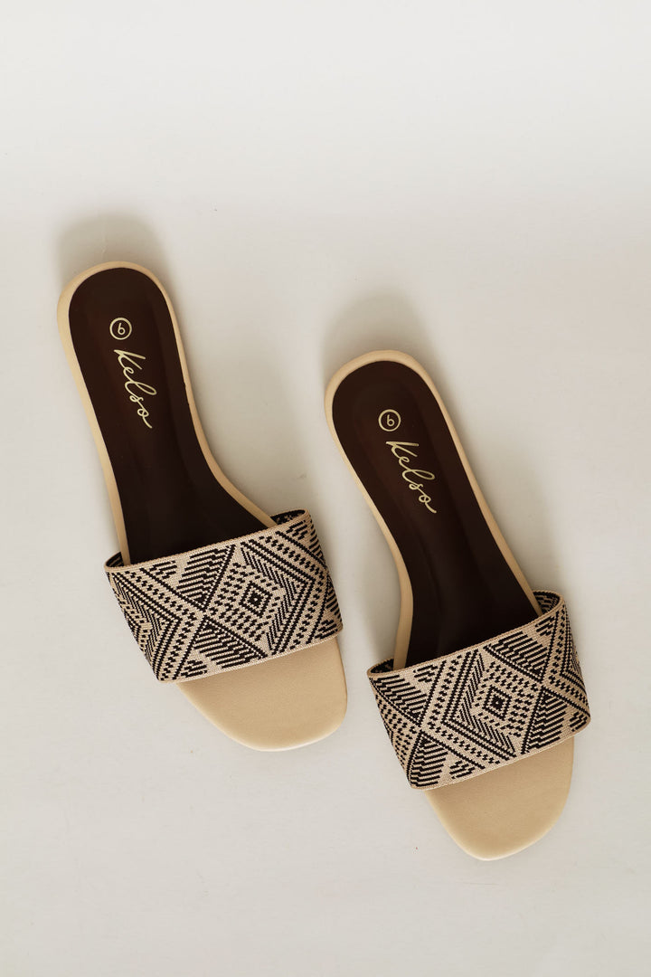 Tribal Design Mule Sandal - Natural