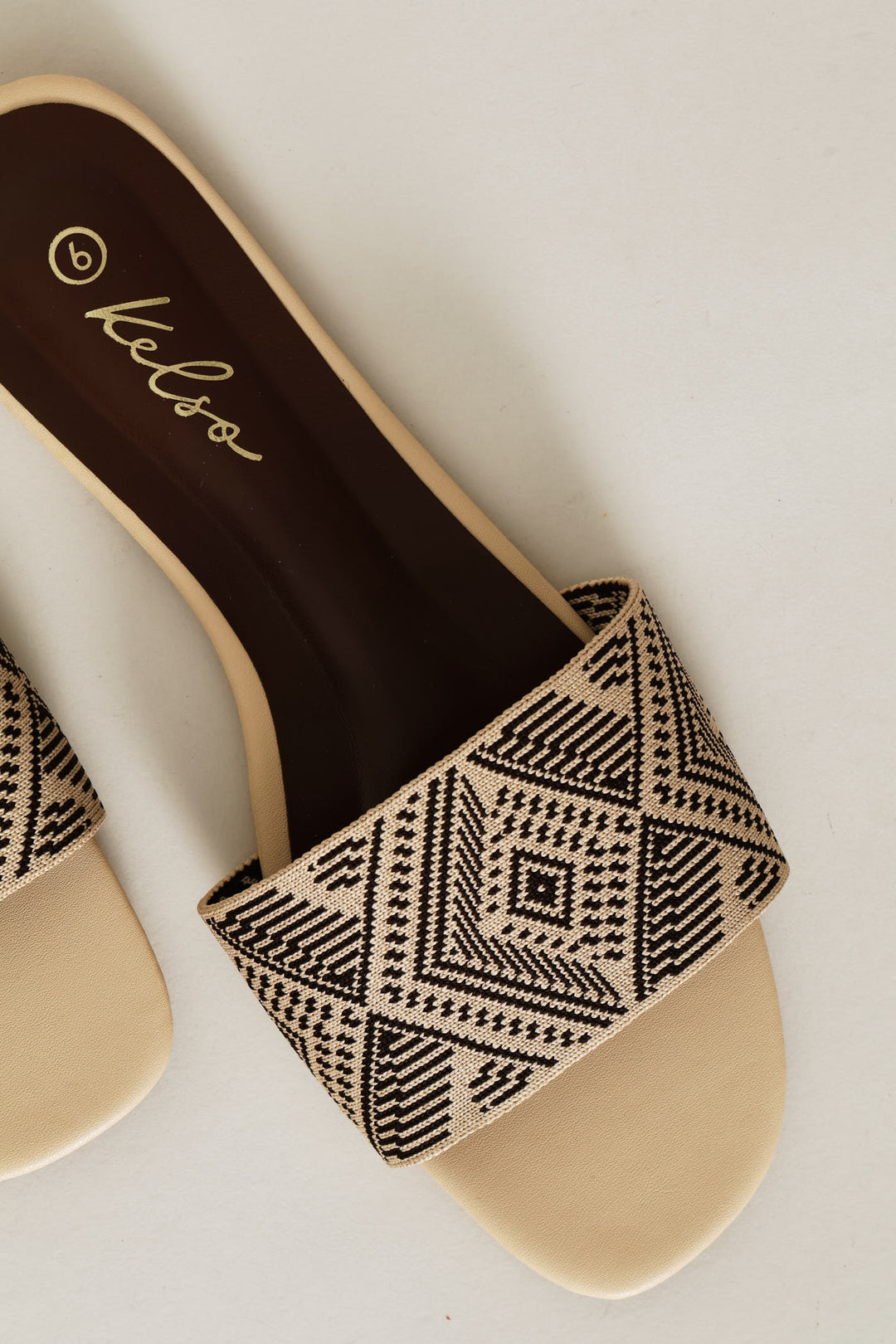 Tribal Design Mule Sandal - Natural