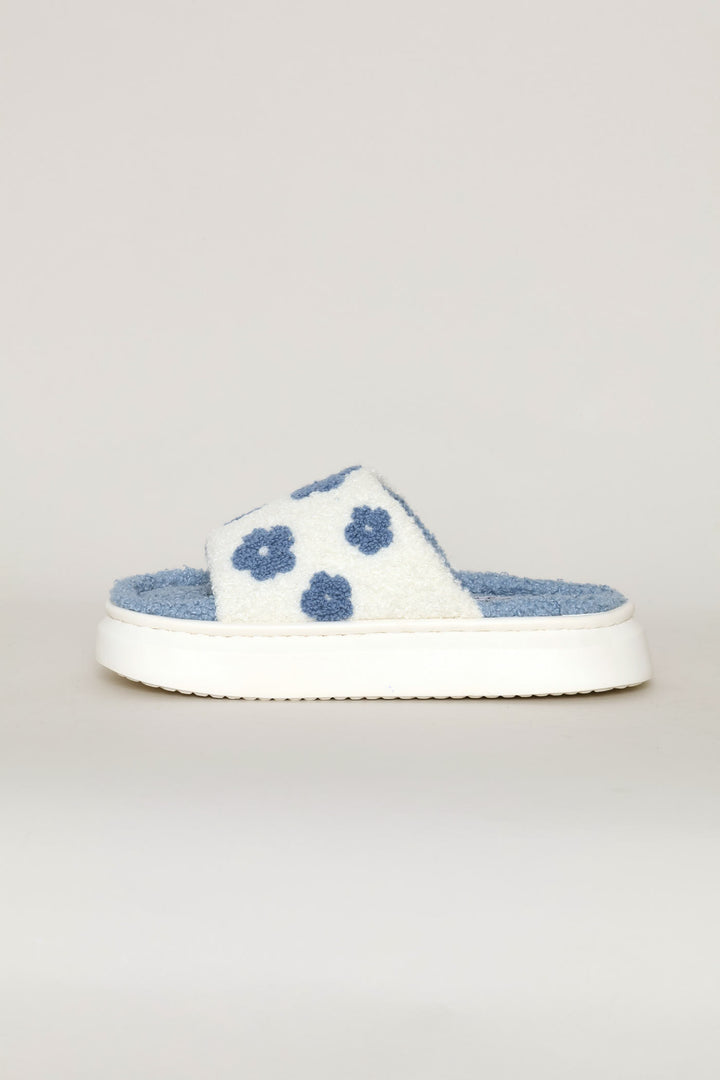 Daisy Floral Slipper - White/Light Blue