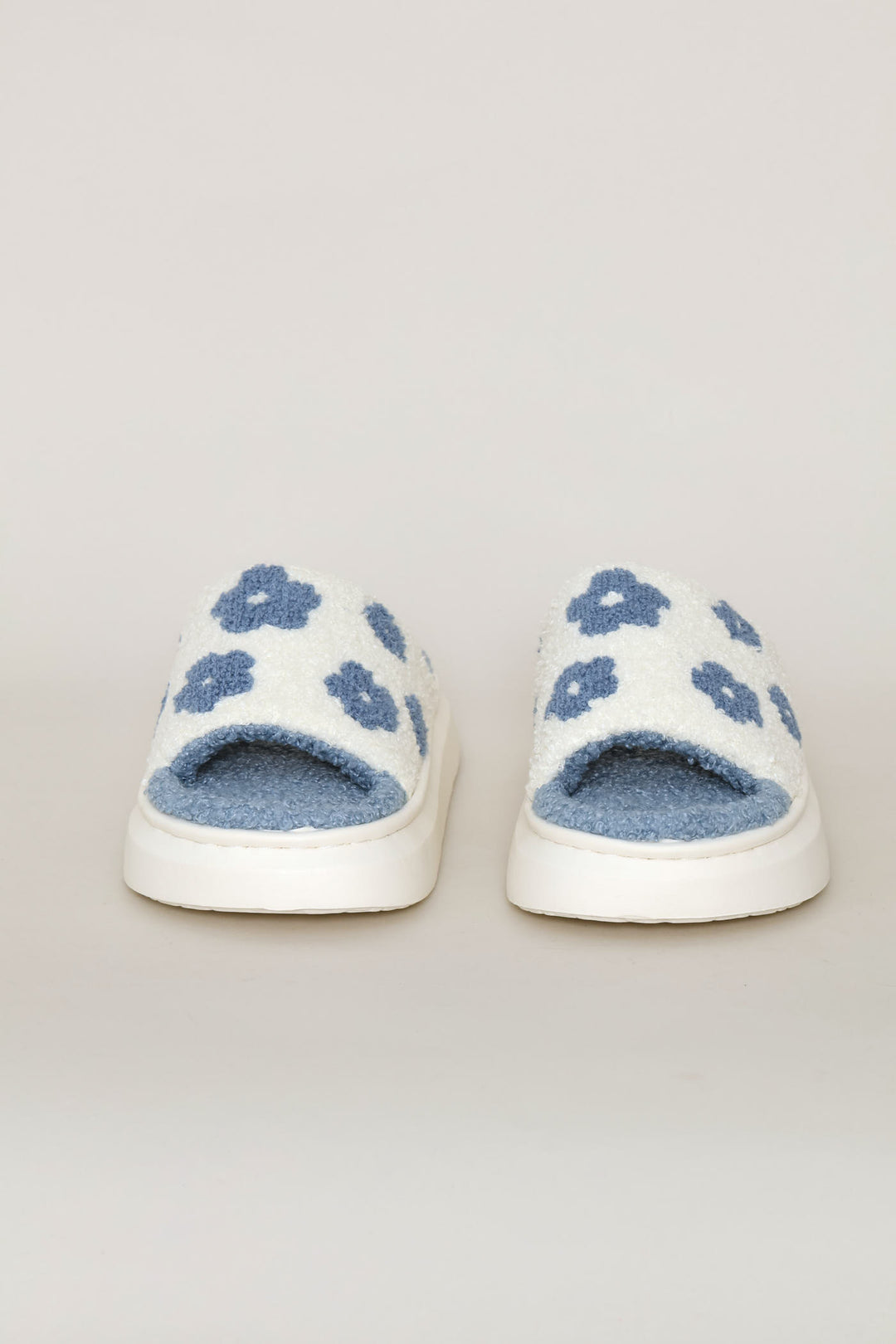 Daisy Floral Slipper - White/Light Blue