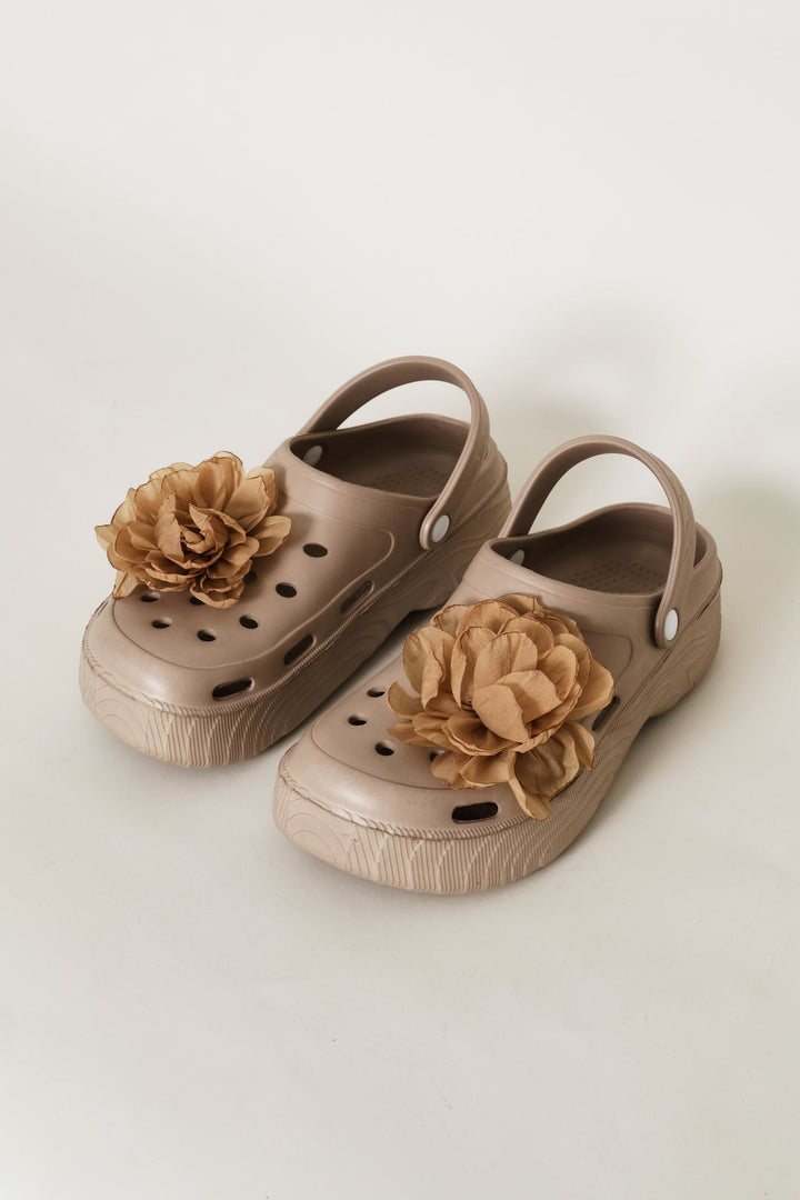 Floral Detail Bumper Slip On - Taupe