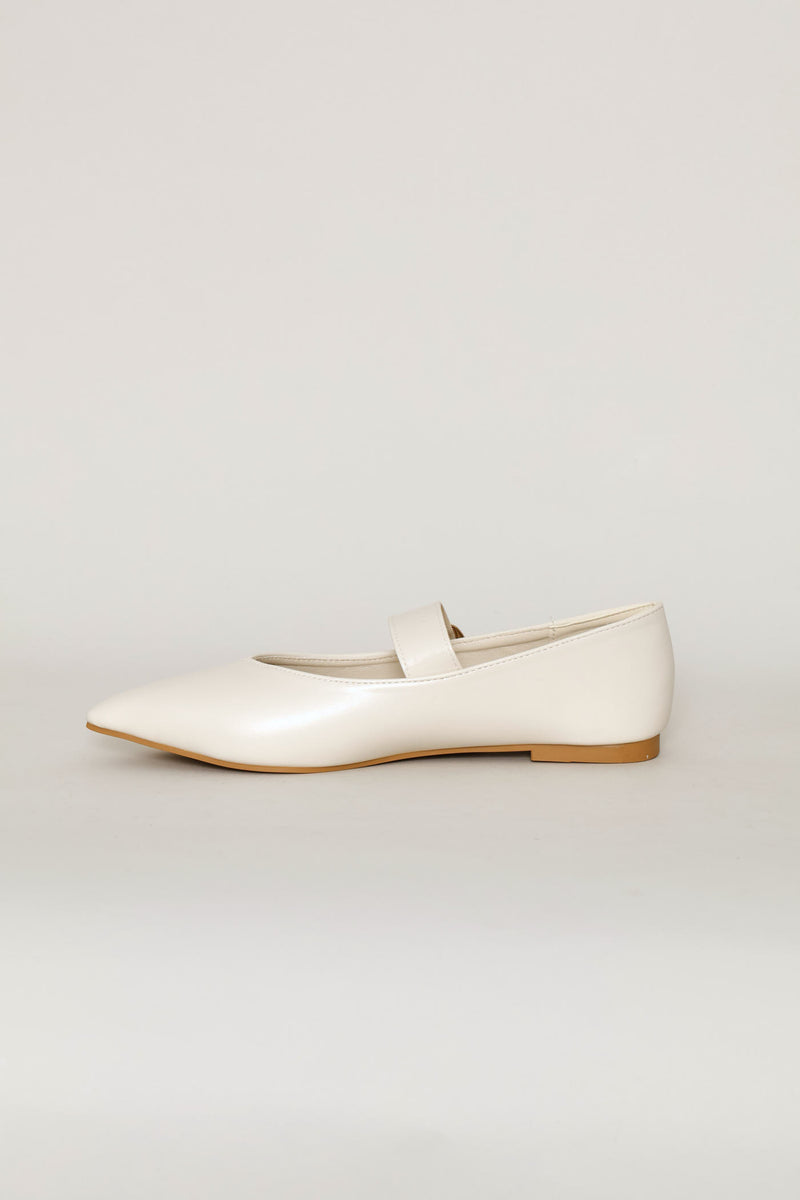 V-Cut Pointy Maryjane Pump - Off White