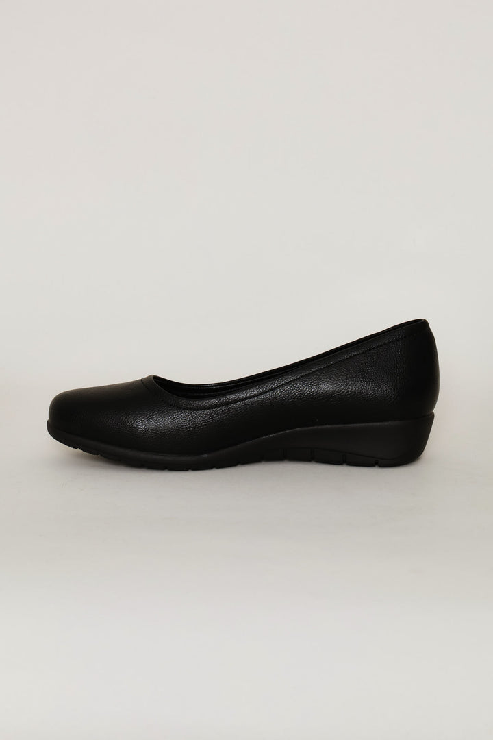 Logo Pump Heel - Black